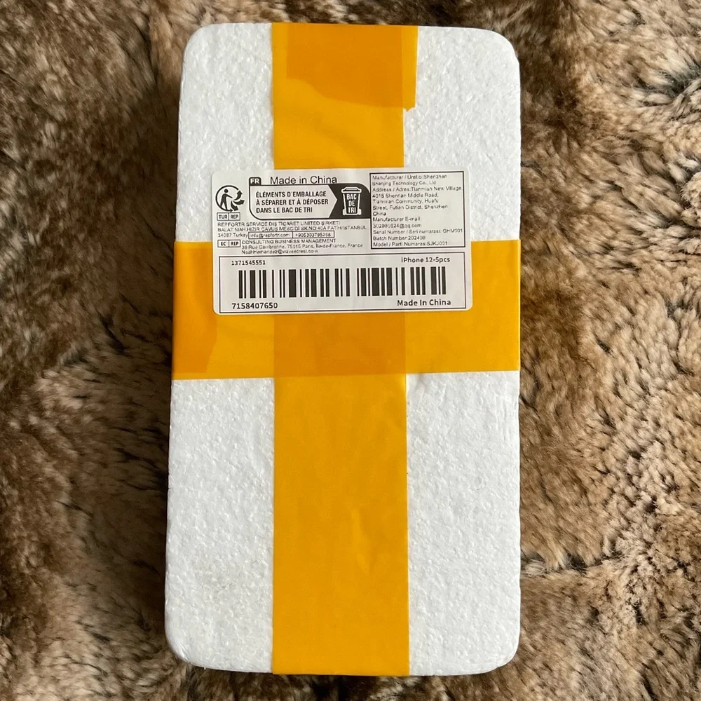 NWT iPhone 12 Anti Spy Screen Protector 5-Pack